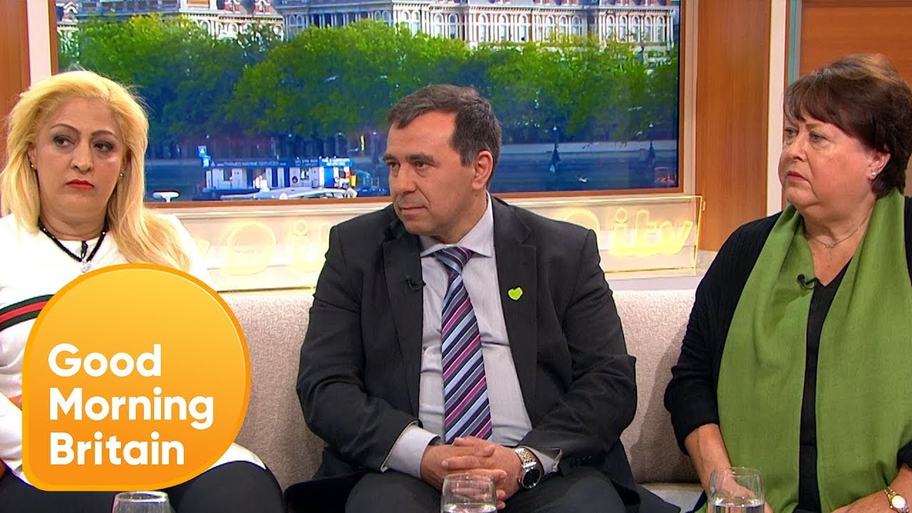 Семьи жертв пожара в Гренфелле требуют «судебного преследования и ответов» на расследовании причи...