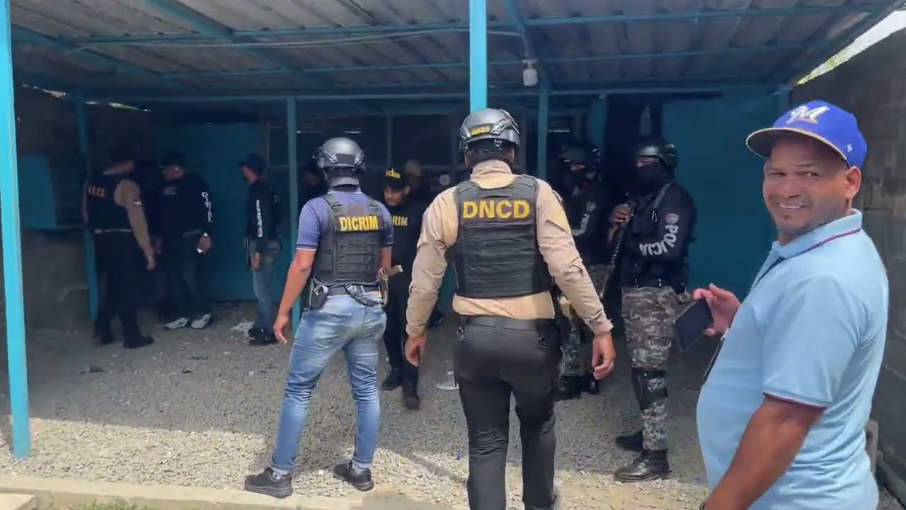 DNCD, DICRIM, POLICÍA PREVENTIVA,DINTEL REALIZARON LA OPERACIÓN “ FARMACIAS RARA” HOY EN CAMPOS
