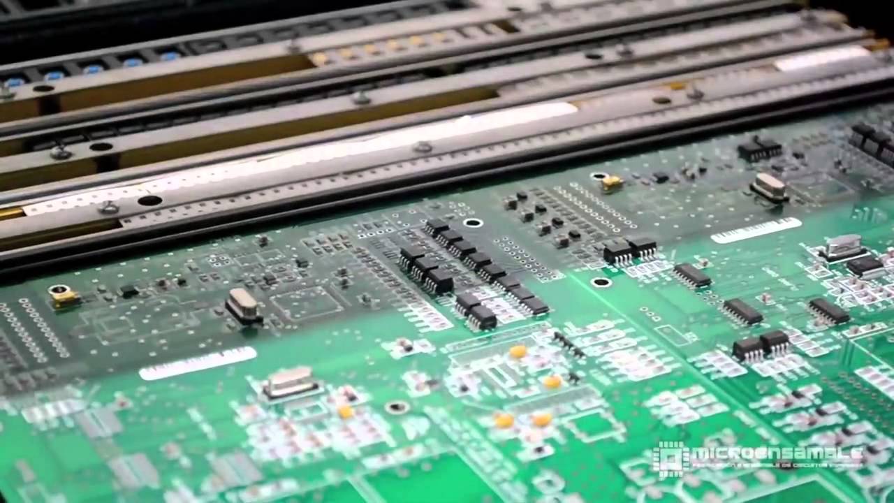 Proceso de Ensamble SMT automatizado