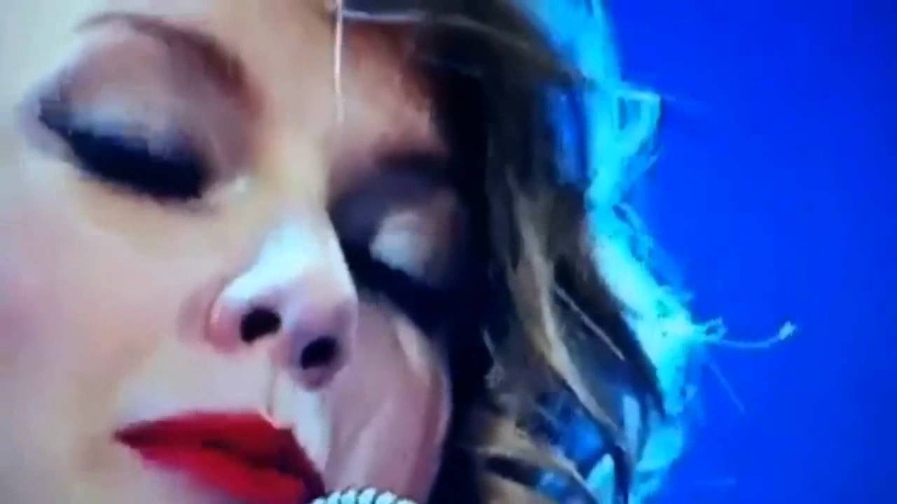 Taylor Swift Speak Now World Tour Live - Ours