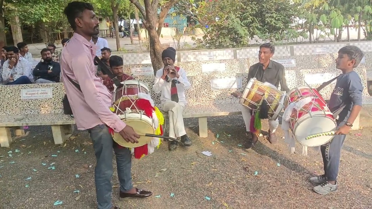 Bhavesh Dhol baaje Gaurav  Paresh, 💫🥁 