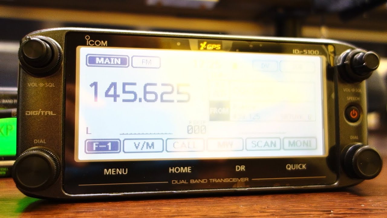 ICOM ID-5100 Digital Transceiver DV D-Star - Test, Review