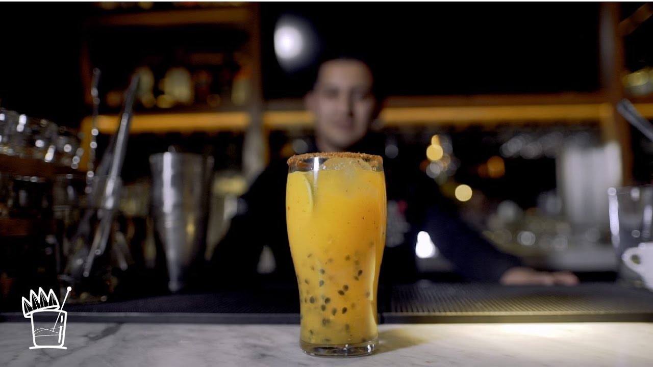 COCTEL MEZCAL y MARACUYÁ // KING COCKTAIL