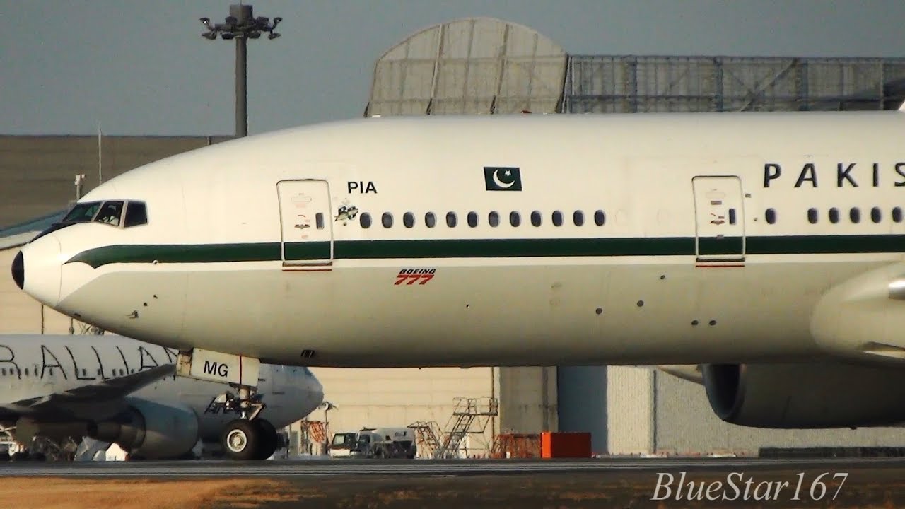 [Retro Livery] Pakistan International Airlines Boeing 777-200ER (AP-BMG) takeoff from NRT/RJAA 34L