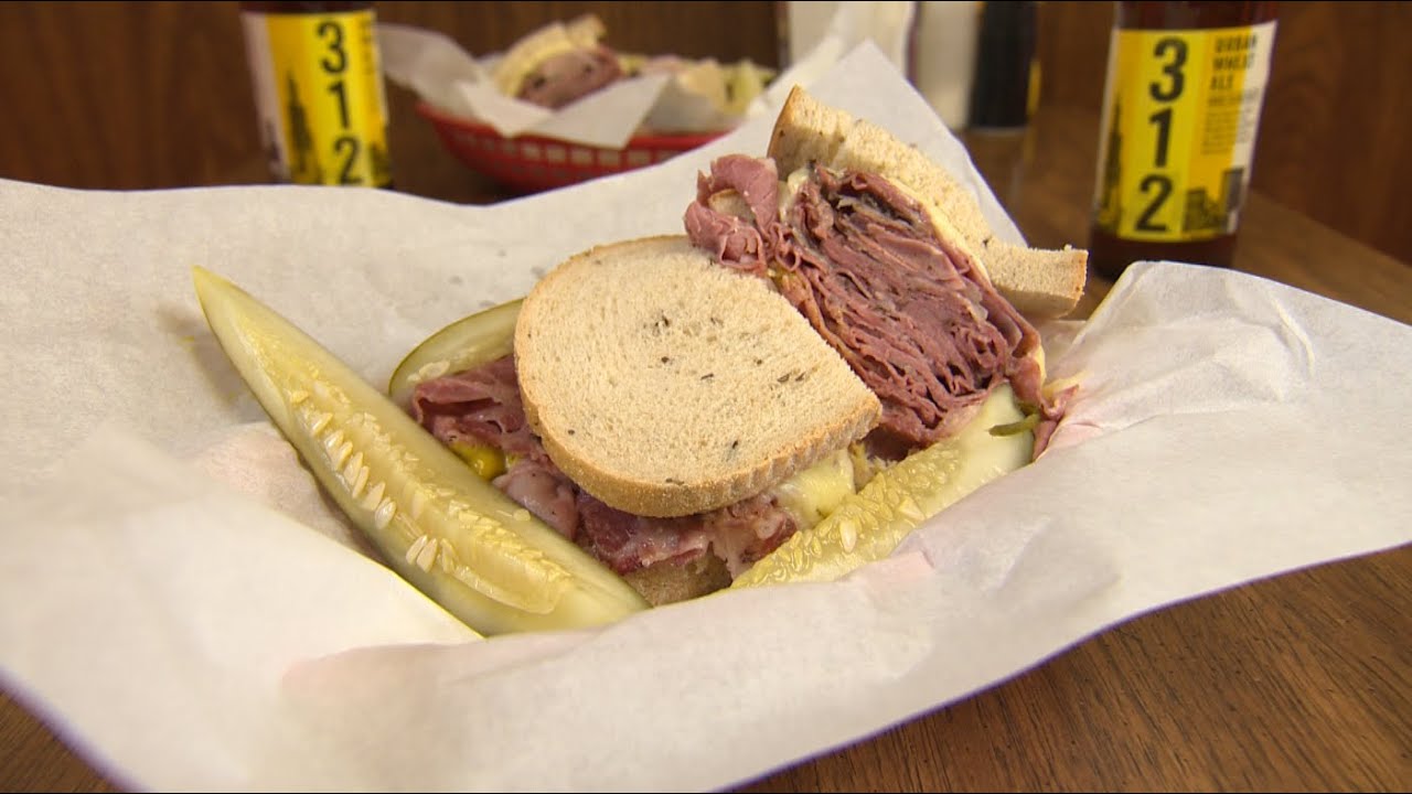 Лучший сэндвич в Чикаго: Burt’s Deli
