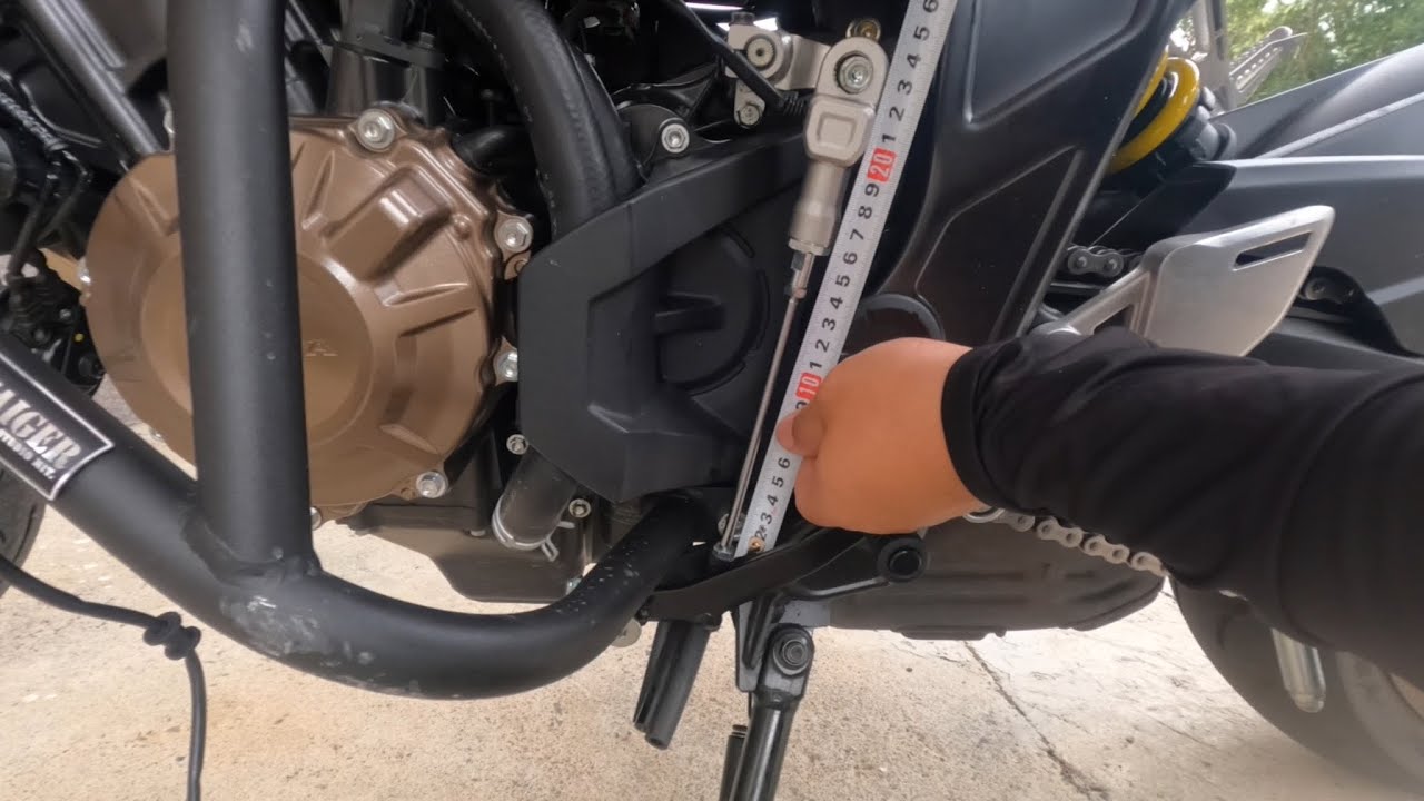 CB650R原廠快排安裝及各螺絲之扭力分享/Install a Quickshifter in CB650R and torque on the bolt #CB650R #quickshifter