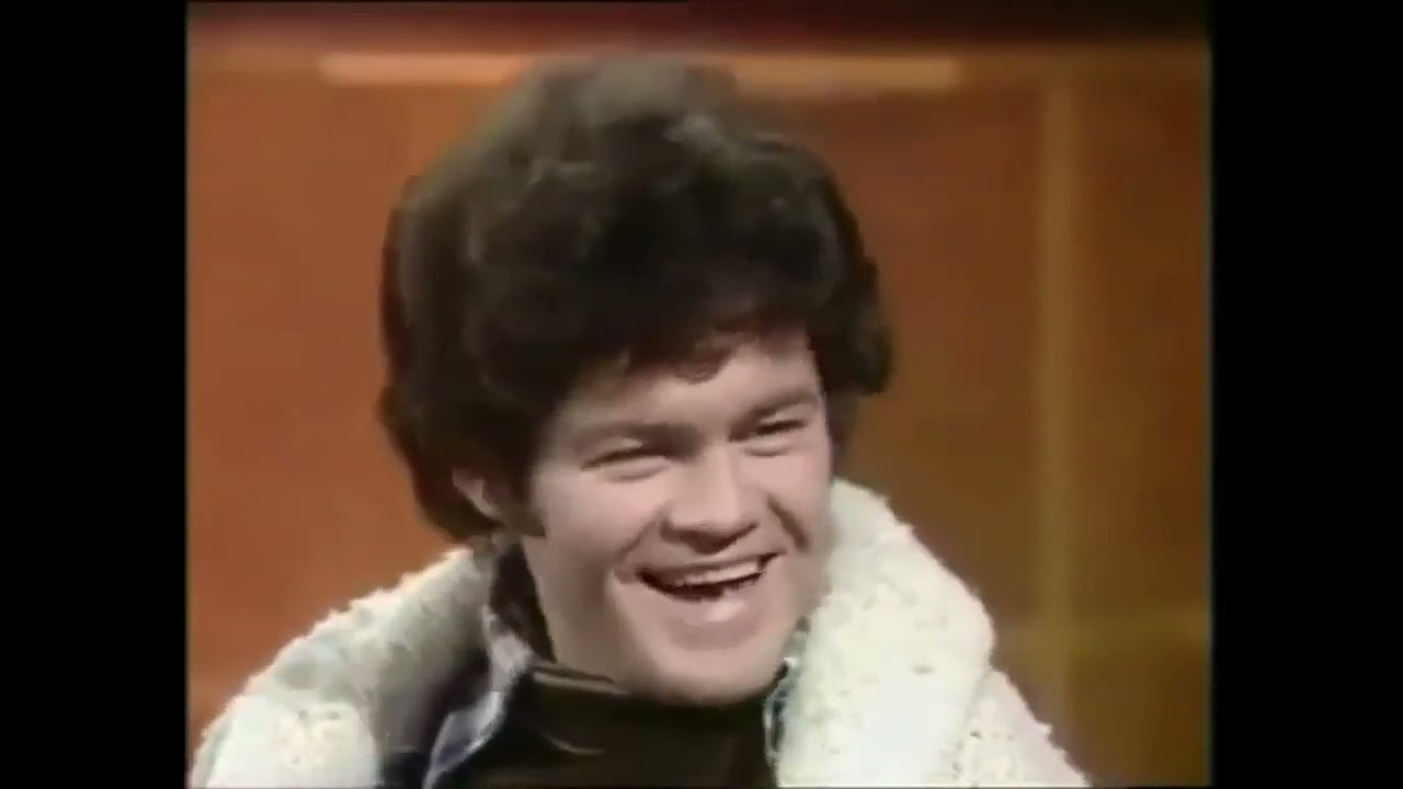 Mickey Dolenz - brilliant 6-min interview (1973)