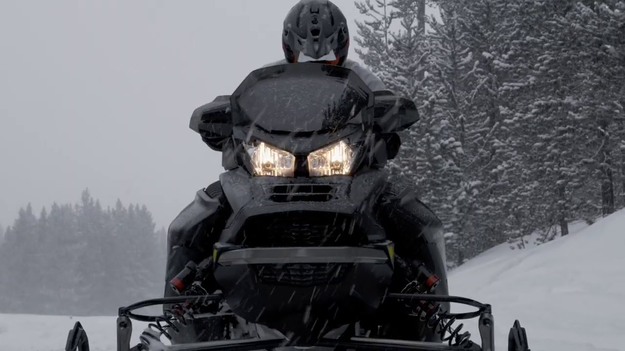 2022 Ski-Doo MACH Z Walkaround