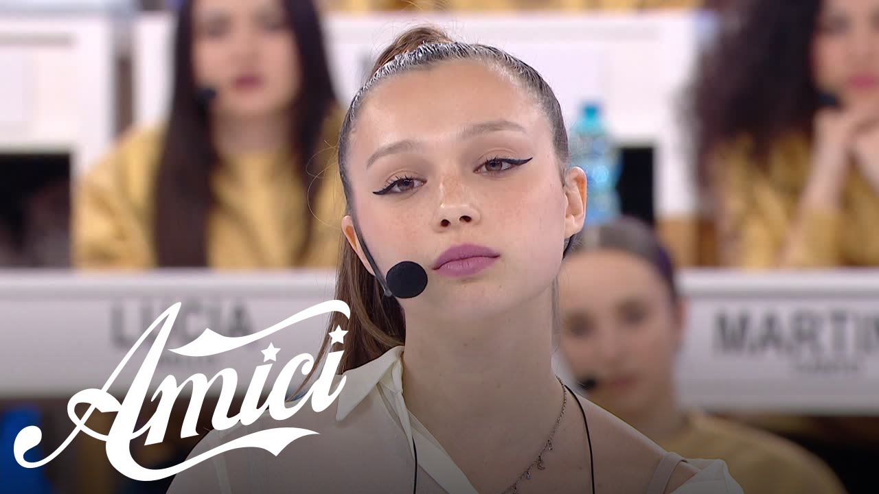 Amici 23 - Sarah - Let me entertain You