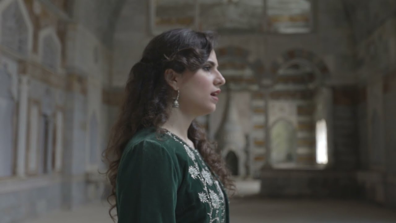 إنّ البرايا بأسرها  Layal El-Ghossain