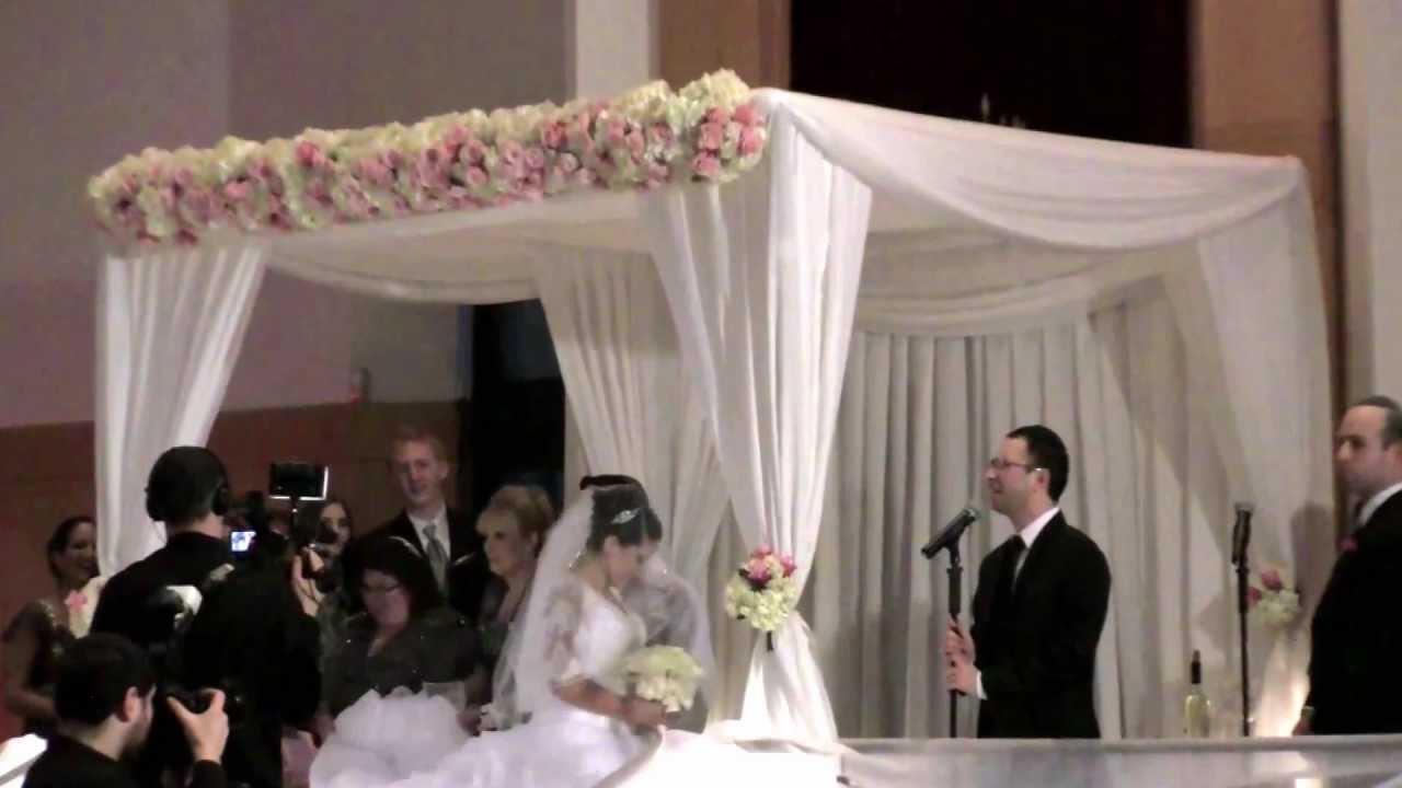 Yitzy Spinner sings Mi Bon Siach to Yedid Nefesh.mov
