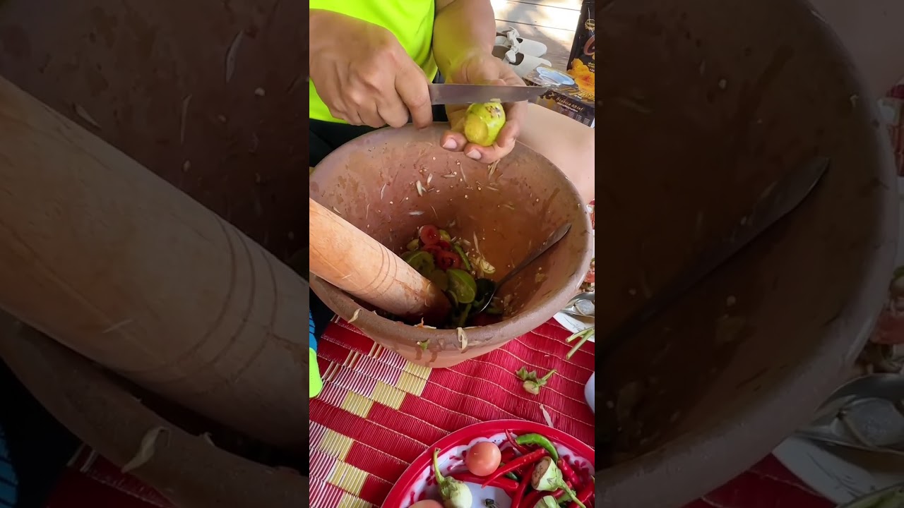 ส้มตำปูปลาร้า