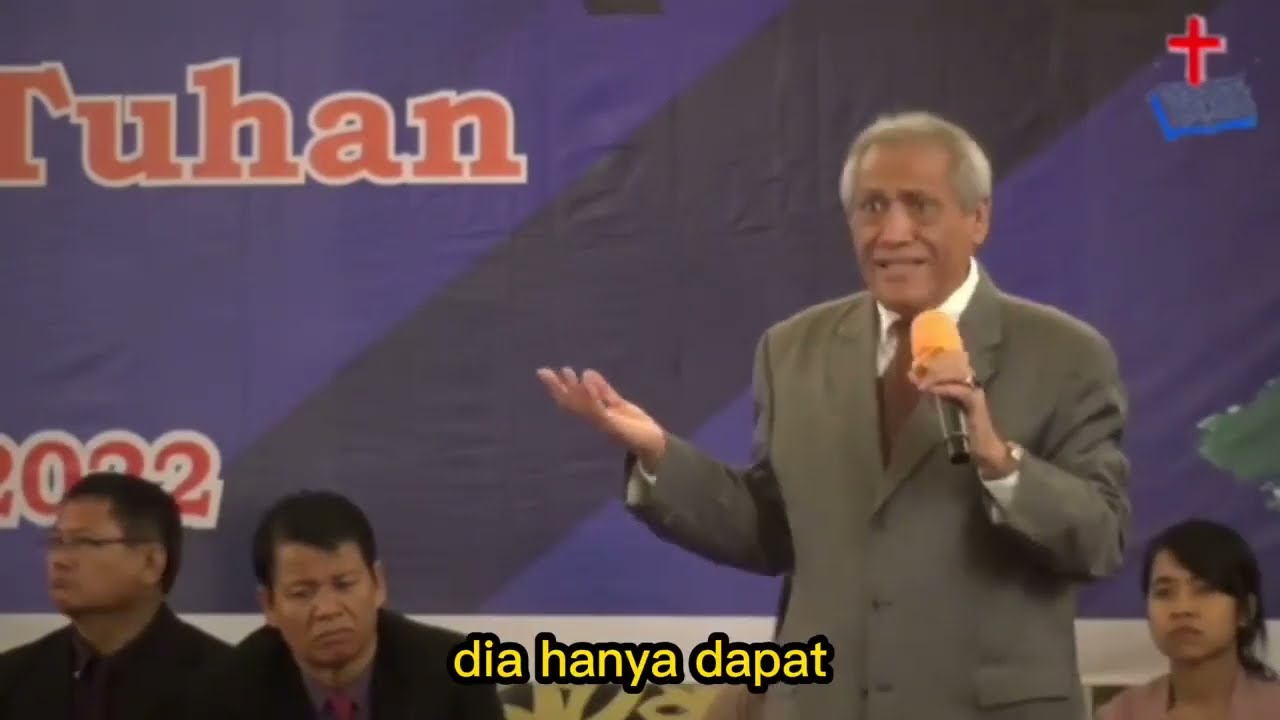 Rev. Dr. M.H Siburian Melakukan Yang Terbaik Untuk Tuhan