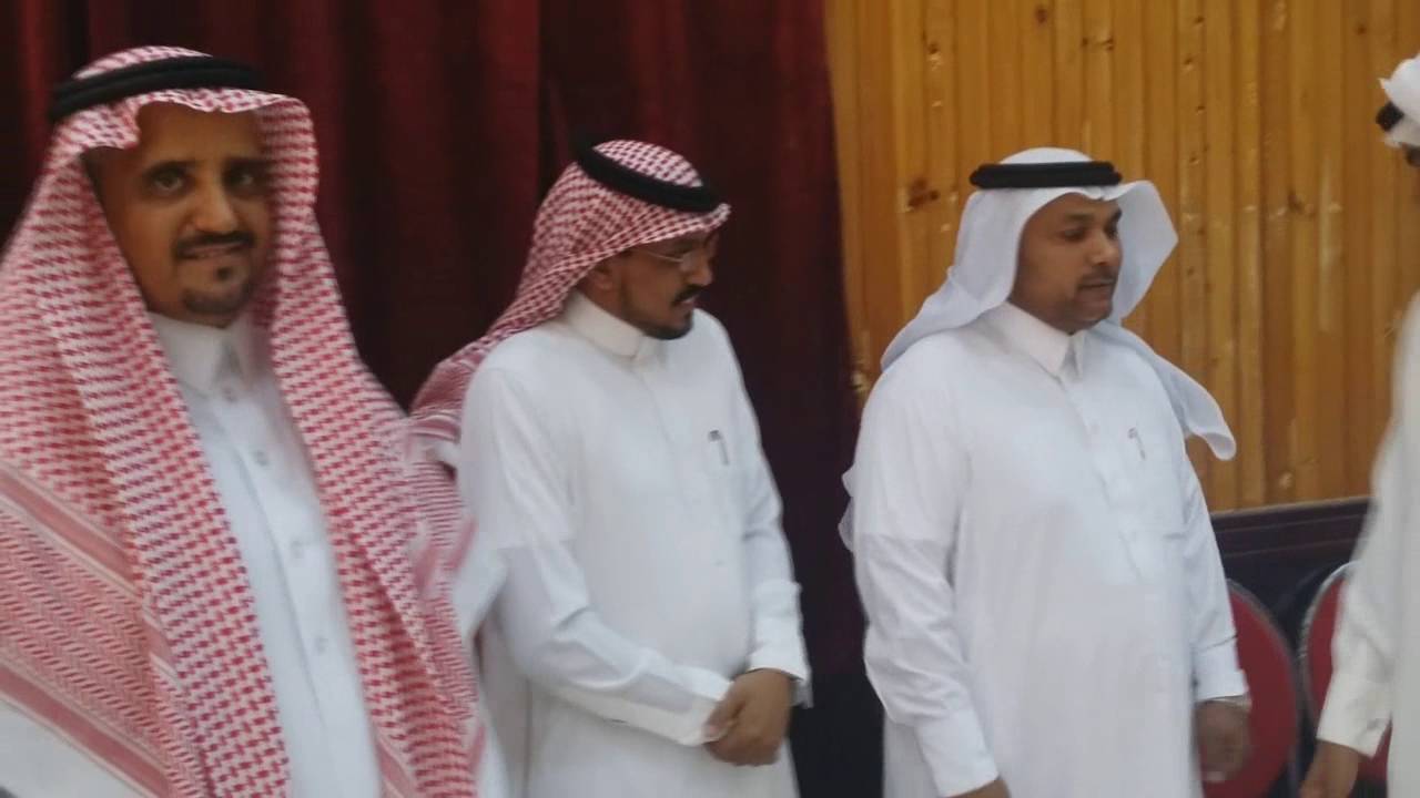 حفل تخريج الصف الثالث ثانوي نظام المقررات الدفعة الثالثة لعام 1436-1437هــ