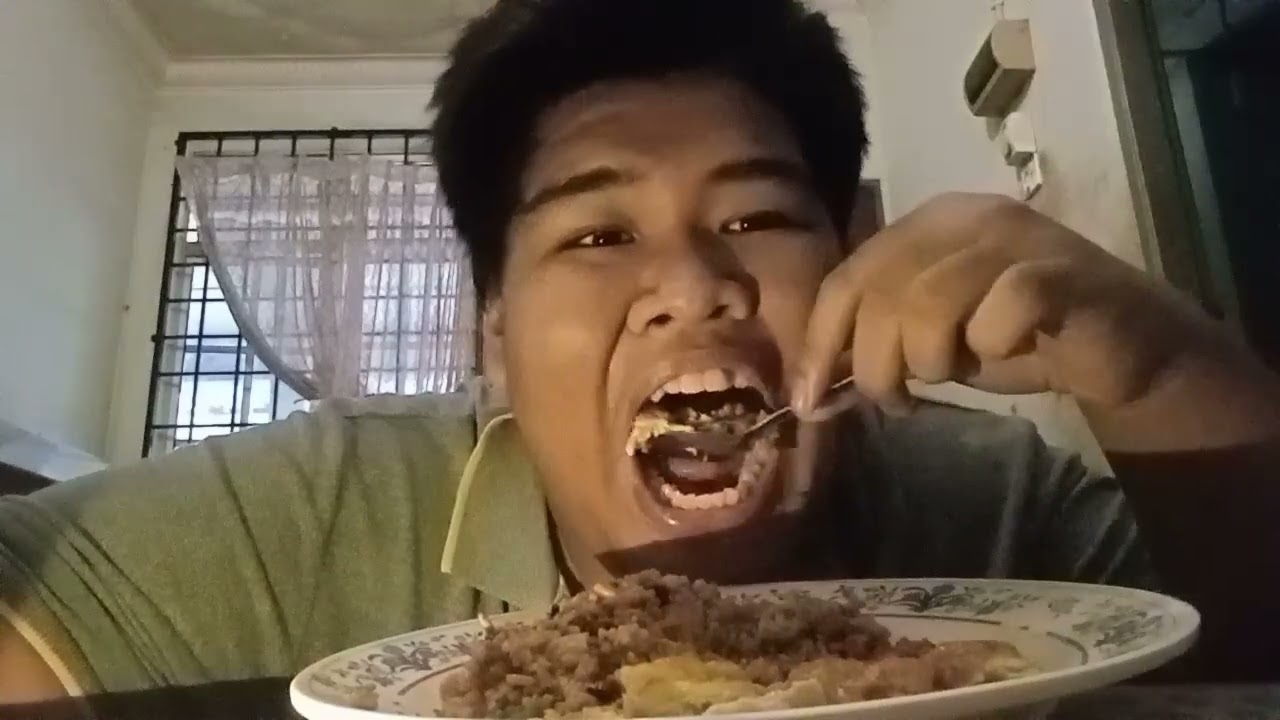 MUKBANG NASI GORENG KICAP DAN TELUR DADAR