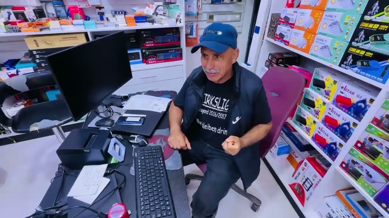 عمي حماد مشى عند elhafi يشري حوايج الدار