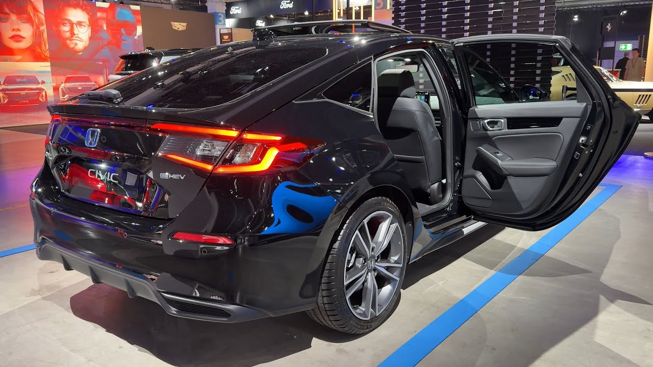 HONDA CIVIC ADVANCE 2026 FACELIFT - PRACTICALITY, SUNROOF & trunk space (European spec)