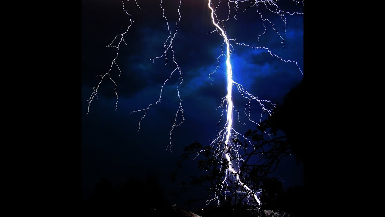 A days Storm chasing Central Victoria Down Under