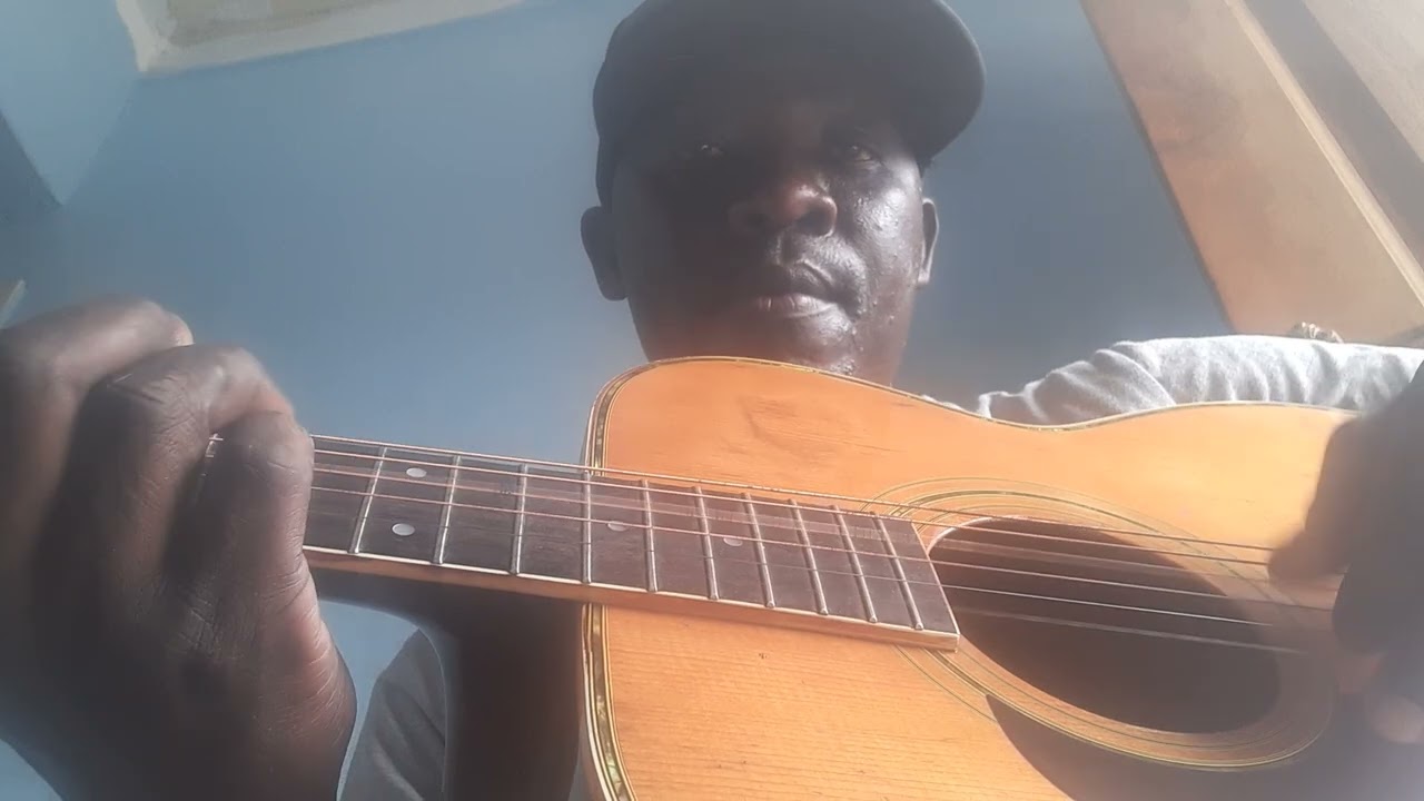 Nantaayi guitar cover by Achileo Kiwanuka. 