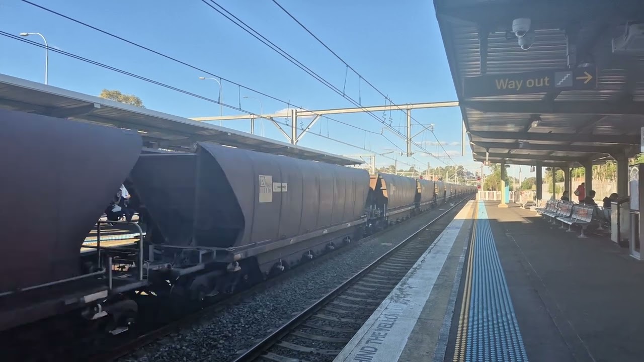 CEY001  004    003   going   thru   Blacktown  Stations  in  September  2024