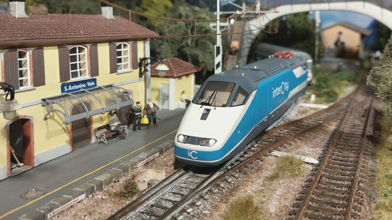 E414 ACME NELLA NUOVA LIVREA INTERCITY!!!(Vedi descrizione!)