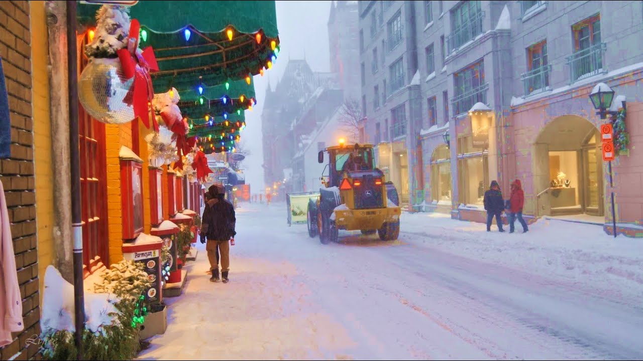 Massive Winter Snow Storm in Old Quebec City and Extremely Cold Weather