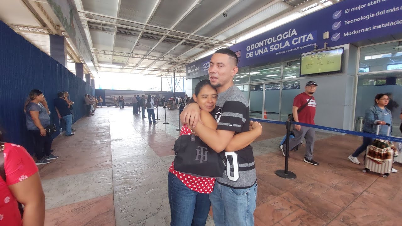 ESTE FUE EL REENCUENTRO DE MALO CON NIÑA MIRNA❤️🤗