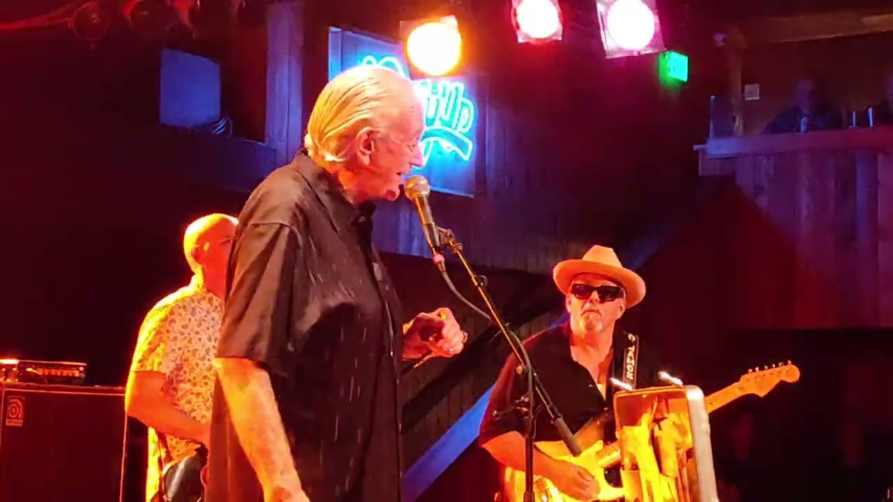 Charlie Musselwhite Help Me