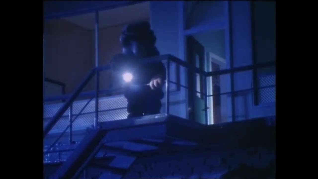 Scene from Bertha episode The Burglars with TTTE S2 Music