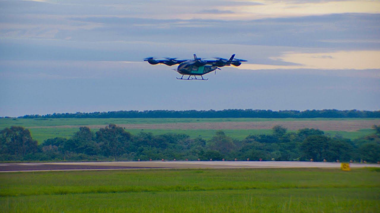 EVE : eVTOL da Embraer faz seu primeiro voo teste do prot&oacute;tipo 