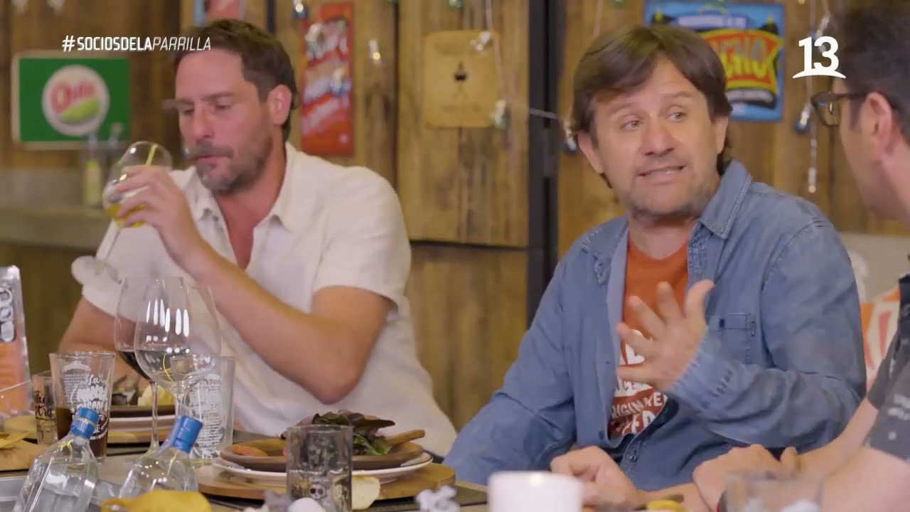 El reconocimiento de Gonzalo en México por Demente. Socios de la Parrilla, 2002.