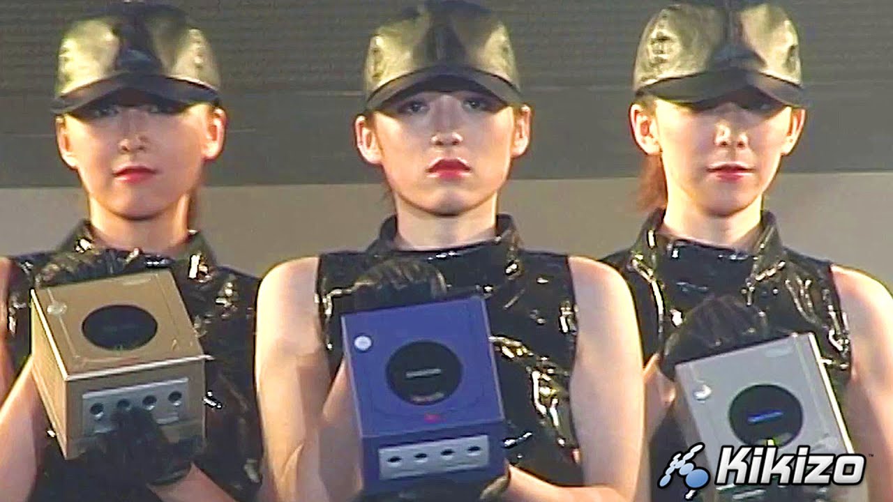 Nintendo GameCube reveal @ Spaceworld 2000 - they don't unveil consoles like this any more