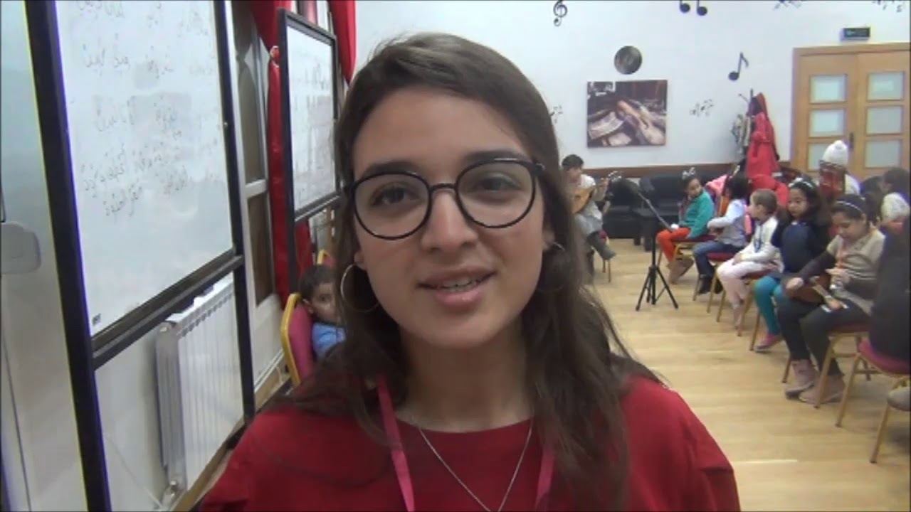 Insaf Sabrine Boumdal, musicienne et monitrice d'atelier à El Djenadia, auteur et compositeur