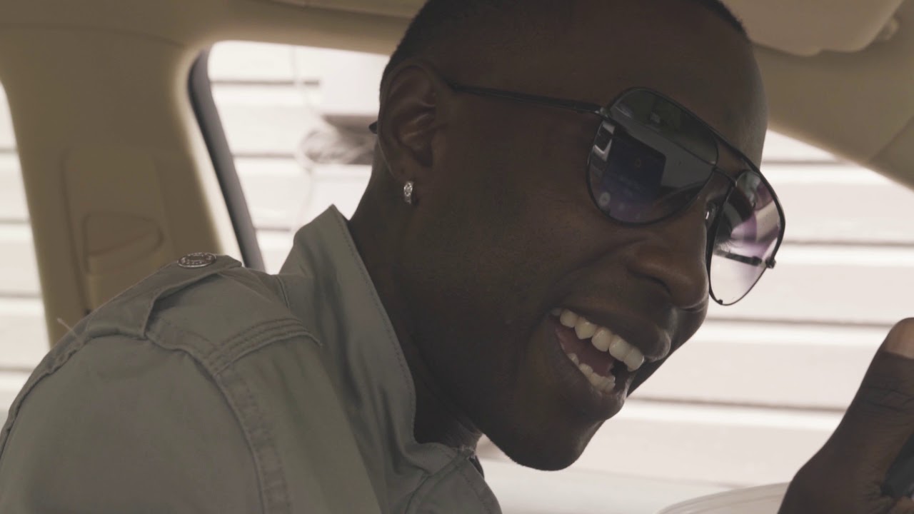 D'Battles - Roamin' Around Ft. DL.City