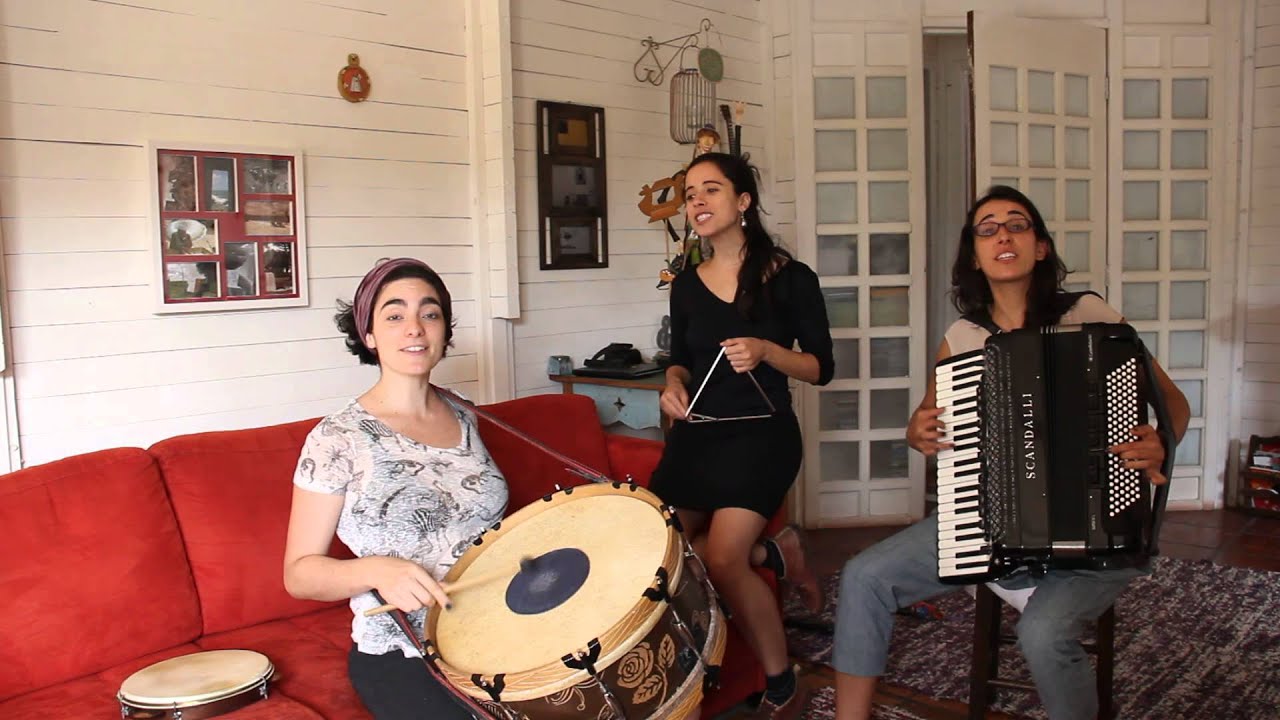Canto de Atravessar e Canto da Ema com Trio Sinhá Flor