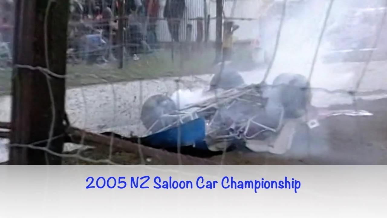 Speedway  - 2005 NZ Saloon Car Championship