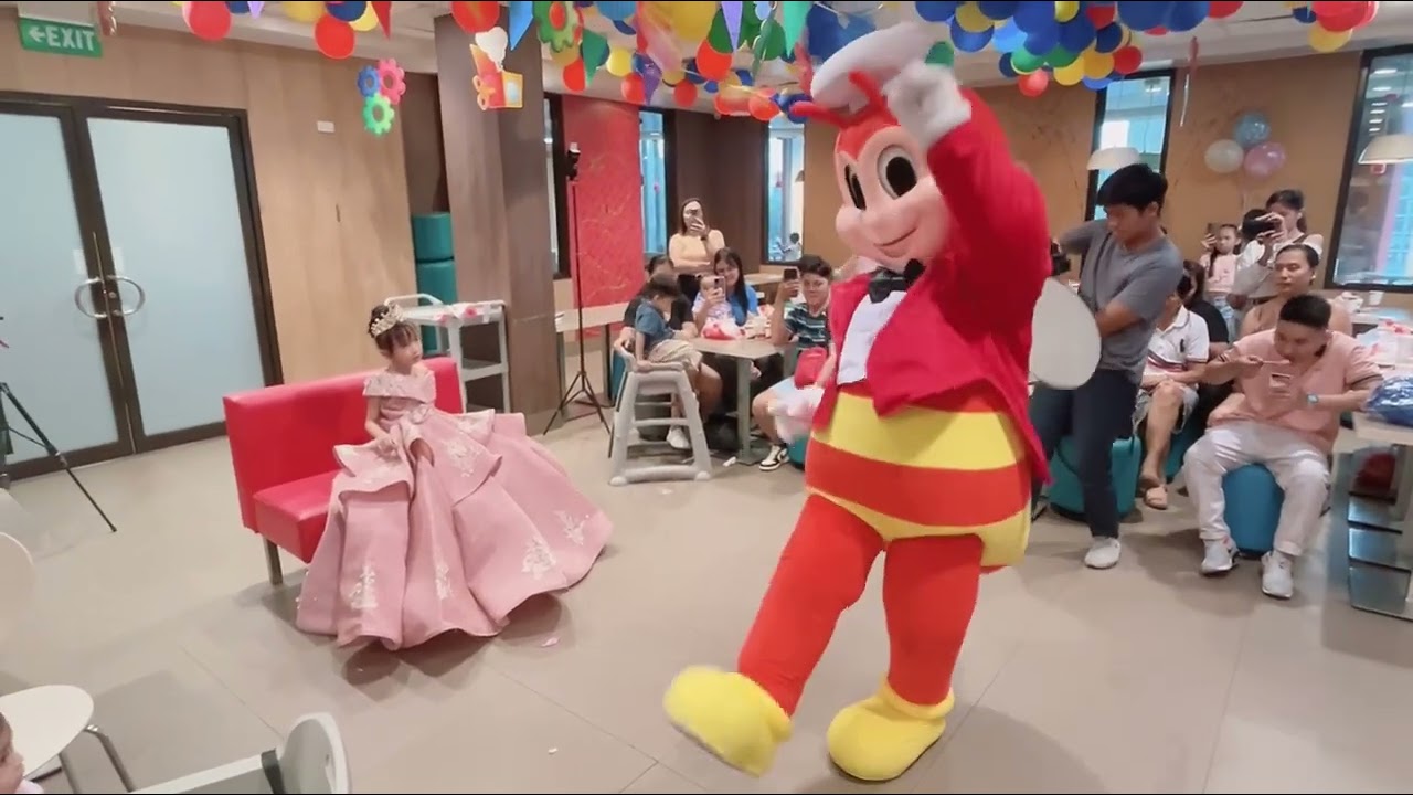 𝓙𝓸𝓵𝓵𝓲𝓫𝓮𝓮 𝓑𝓲𝓭𝓪 𝓐𝓷𝓰 𝓢𝓪𝔂𝓪!🎈🎂🎉 #my7thbirthdayCelebration #jollibeeparty #dance   #jollibee 