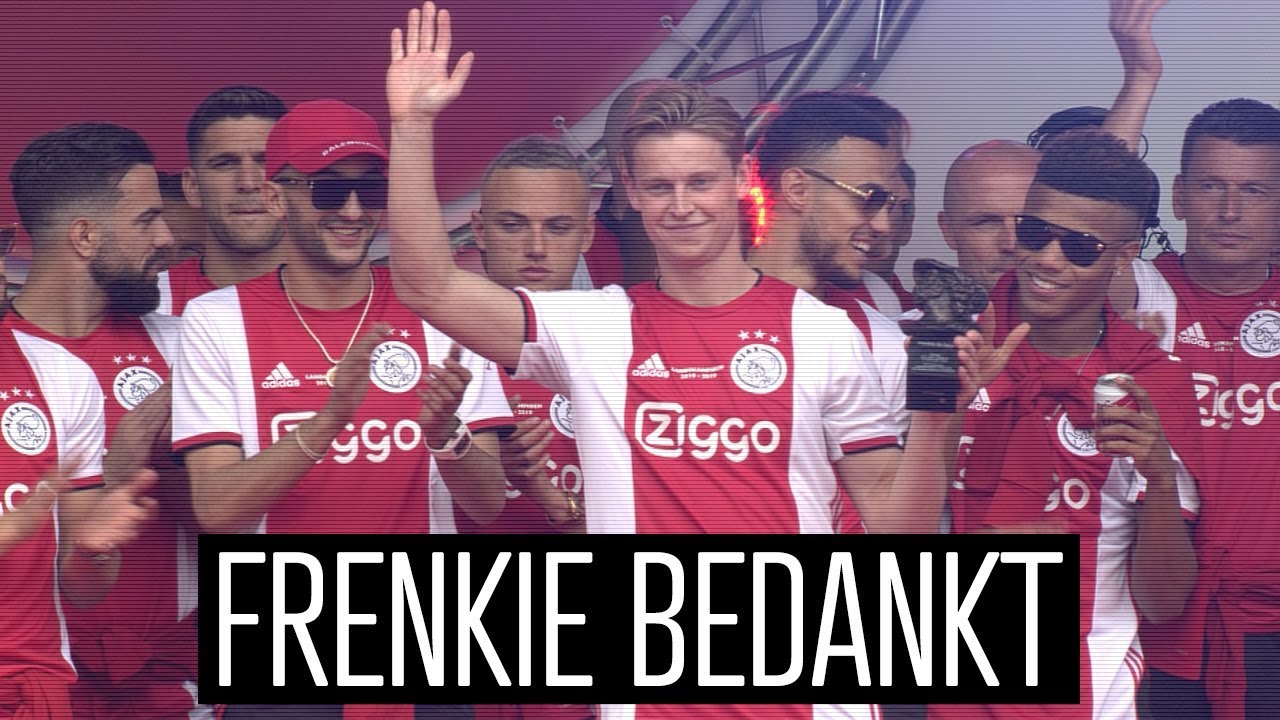 Overmars zwaait Frenkie uit: 'Blij dat hij hier heeft gespeeld' | HULDIGING