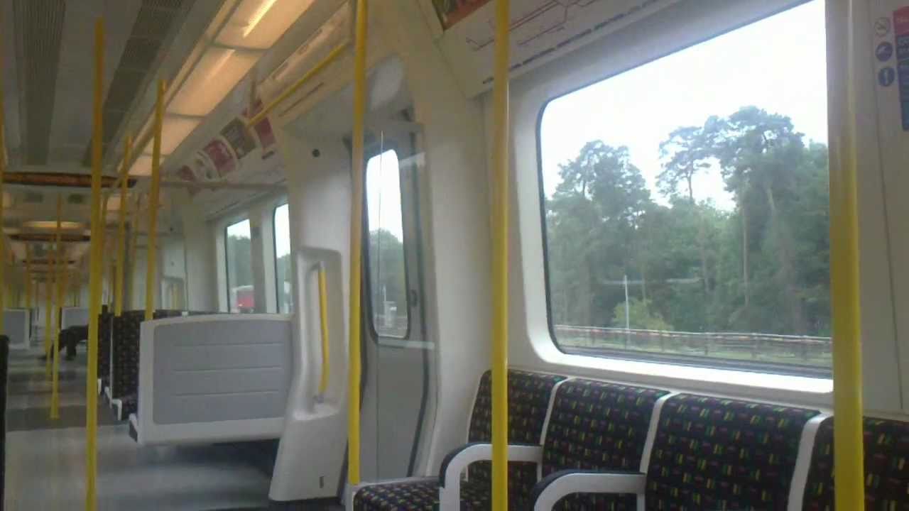 Journey on the S8 Stock Metropolitan Line from Croxley to Pinner