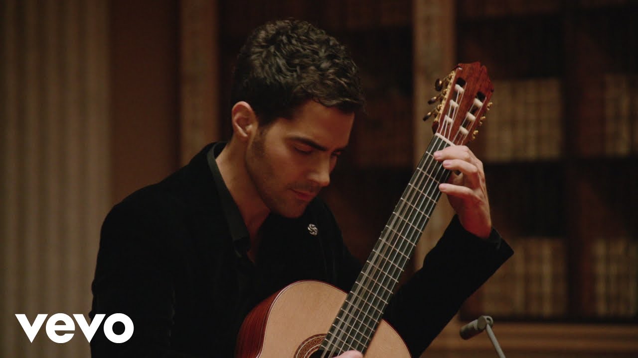 Handel's Menuet from Suite in B-Flat Major (Live from Blenheim Palace)