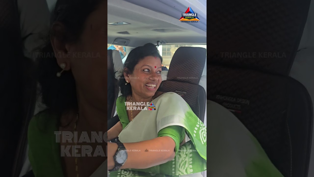 Minister Bindu Krishna returning from KPCC headquarters after the meeting#udf #trianglekerala