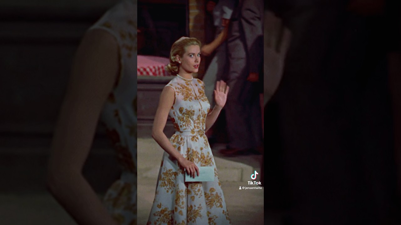 Sewing a dress inspired by 1950&rsquo;s film #sewing #diy #sewityourself #vintage #gracekelly #bettydraper