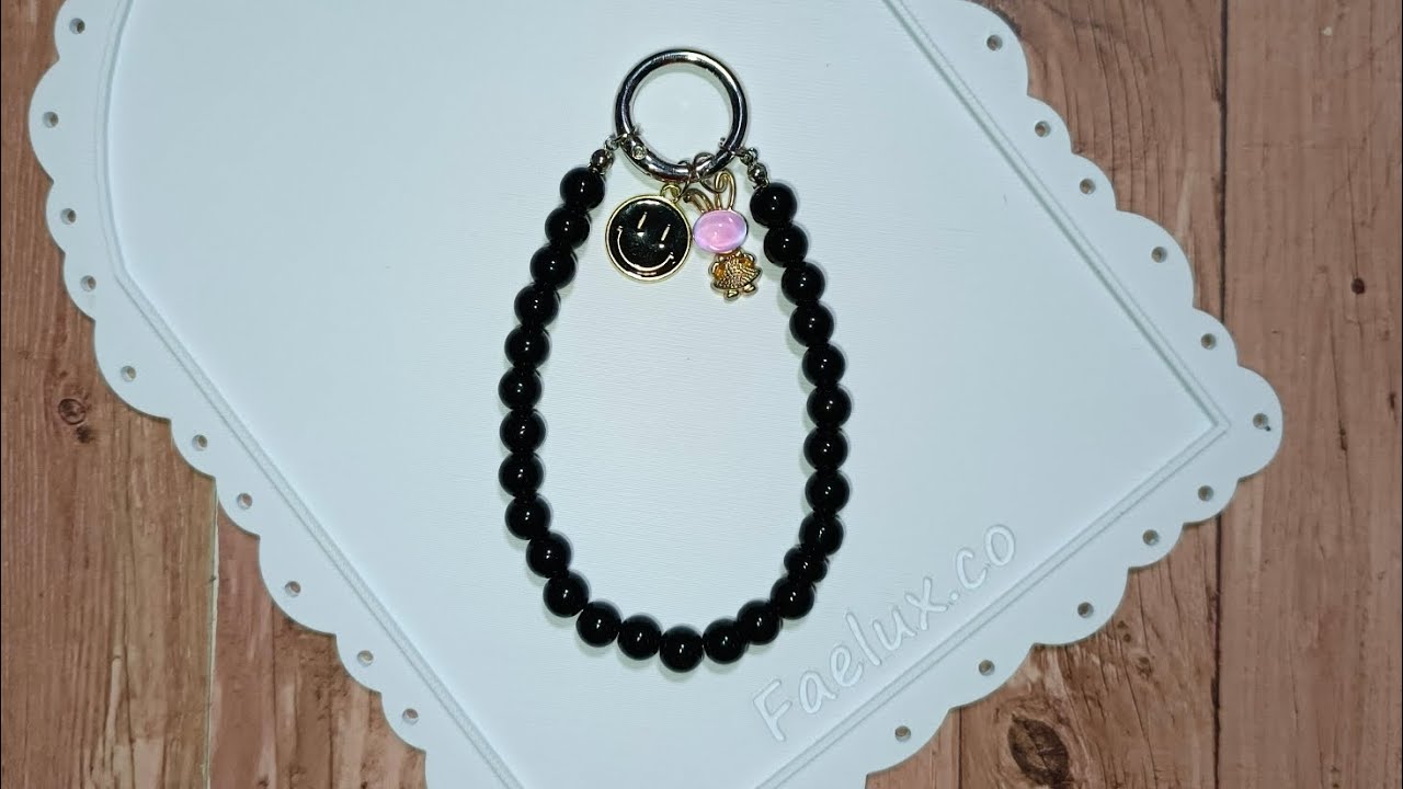 Strapphone simpel dengan charm cantik #keychain #phonecharm #handmade #strapphone #phonestarp 