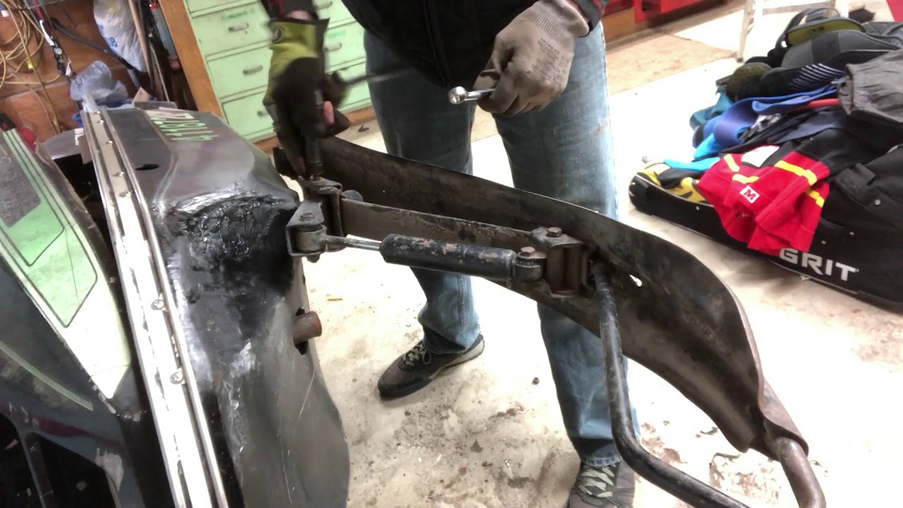 ARCTIC CAT JAG 3000 SKI REPAIR WELDING WEAR BAR  pt. 2