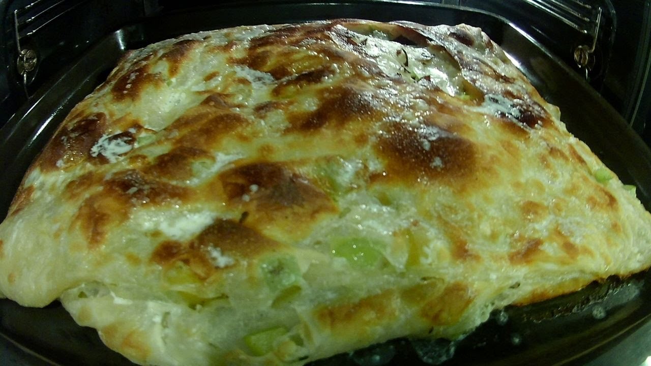 Polagana pita sa paprikama, Layered pie with peppers.