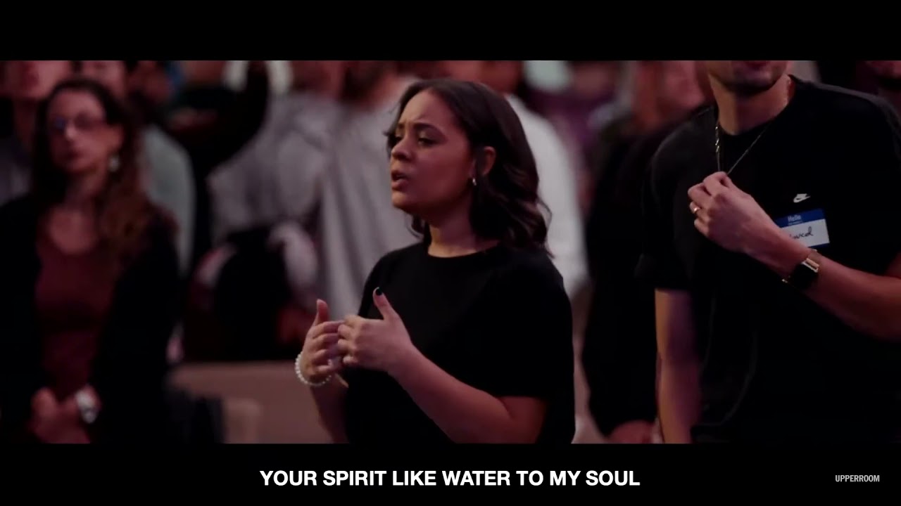 Holy and Annointed One UPPERROOM Worship Moment 11.28.21