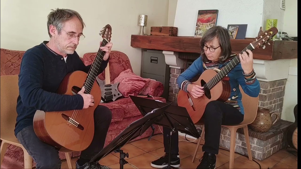 LucaStella joue 