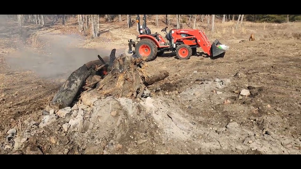 Rock cutting, amatuer rock hounding on the homestead with a small update