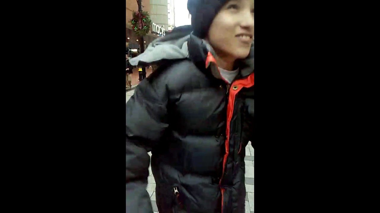 Vlogmas 5: Christmas Festive Caroling
