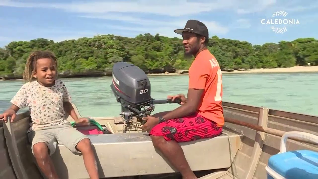 Crabes de cocotiers et tranërë au lait de coco